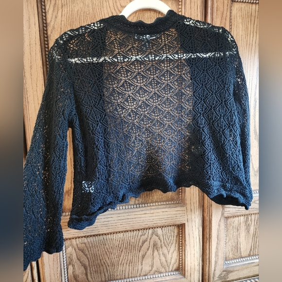 DressBarn Cropped Quarter Sleeve Crochet Cardigan - Picture 2 of 5